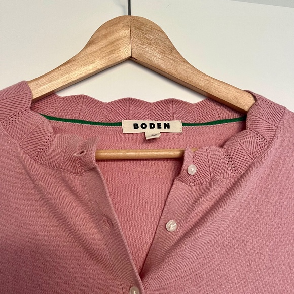 Boden Sweaters - BODEN Pink Scallop Collar Cardigan Sweater - Size XL